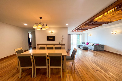 For rent: Spacious and cozy 3-bedroom apartment in P2 Ciputra, Hanoi