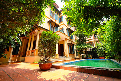 Cho thuê Biệt thự có bể bơi, Sân Vườn tại Đặng Thai Mai, Tây Hồ, Hà Nội