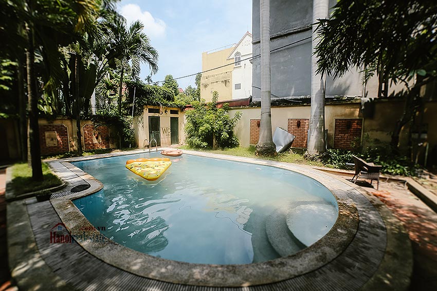 French style swimming pool and garden 06BRs villa in Ba Dinh District 4