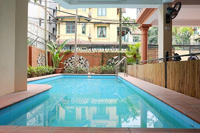 Cho thuê Biệt thự kiểu Pháp tại Tô Ngọc Vân, Tây Hồ, bể bơi, Ô tô vào nhà