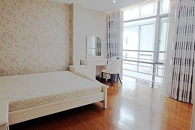 Fully furnished 03br apartment Quan Ngua st, close to Westlake