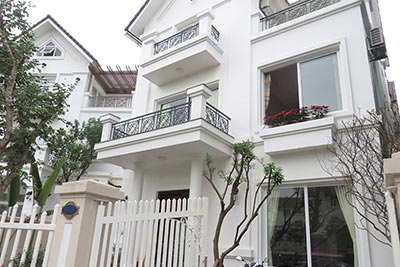 Vinhomes Riverside Hanoi-Fully furnished 04BRs villa in Hoa Phuong