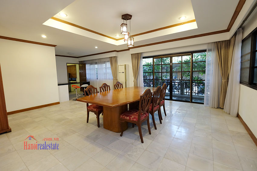 Fully furnished Excutive Villa for rent in Hanoi Oriental Palace. 11