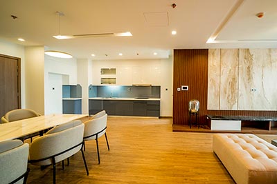 Giang Vo lakeview apartment on high floor of Vinhomes Metropolis
