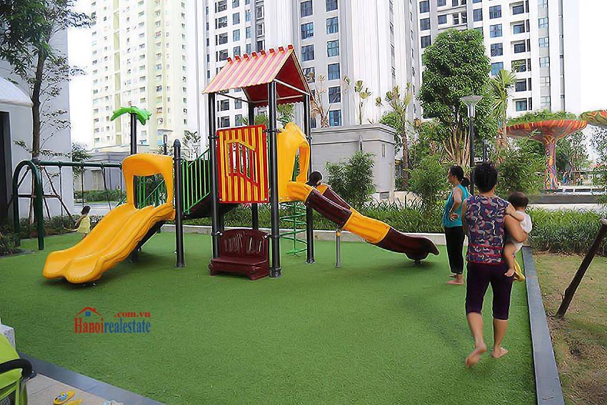 Goldmark City Apartment 13