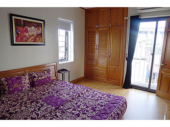 Good price, 2 bedroom, airy apartment for rent in Ba Dinh, Hanoi