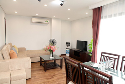 Good price 2 bedroom apartment for rent in Cau Giay, walking distance to Universities
