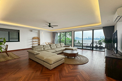 Gorgeous lake view 4 bedroom Duplex apartment in Tay Ho