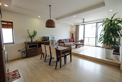 High floor 2 bedroom Apartment in the heart of Hoan Kiem