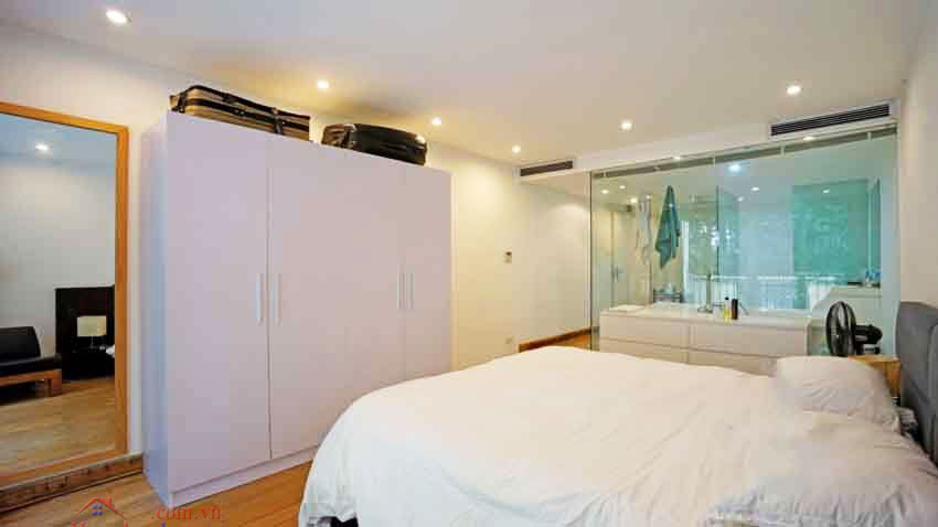 Hoan Kiem lake view 2-bedroom duplex Apartment on Hang Khay Street 11