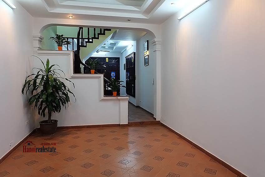 House 3BR in Ba Dinh, fully furnished 3