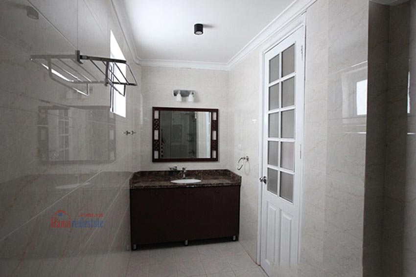 Charming Lake View house for rent in Nghi Tam, Tay Ho, Hanoi 30
