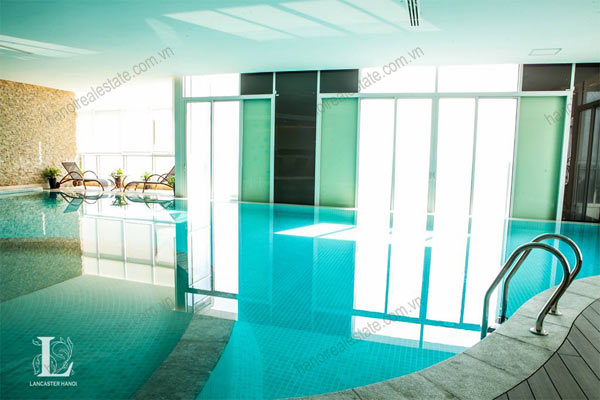 Lancaster Hanoi apartments include swimming pool for rentals
