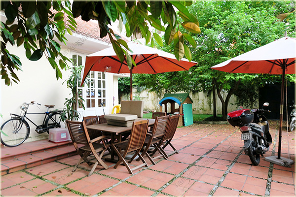Large Garden Villa with Outdoor Swimming Pool in Tay Ho (West-lake) 13