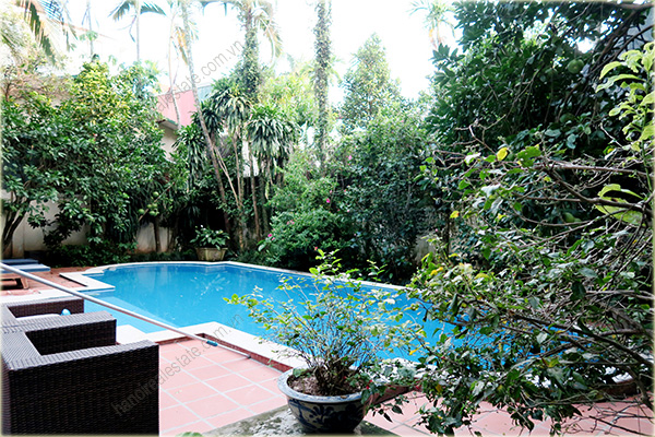 Large Garden Villa with Outdoor Swimming Pool in Tay Ho (West-lake) 5