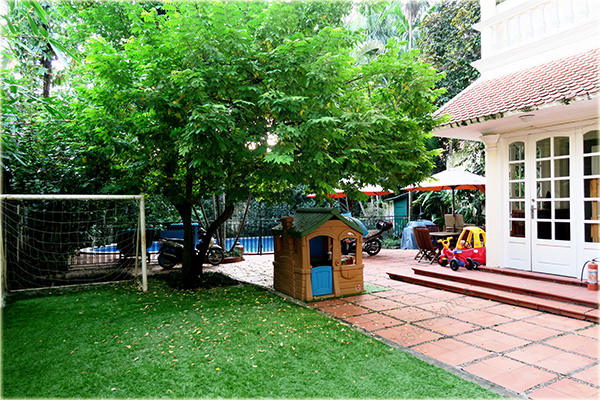 Large Garden Villa with Outdoor Swimming Pool in Tay Ho (West-lake) 7