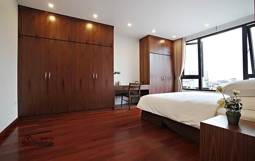 Luxurious 03br apartment in Cau Giay, close to Somerset Hoa Binh 16