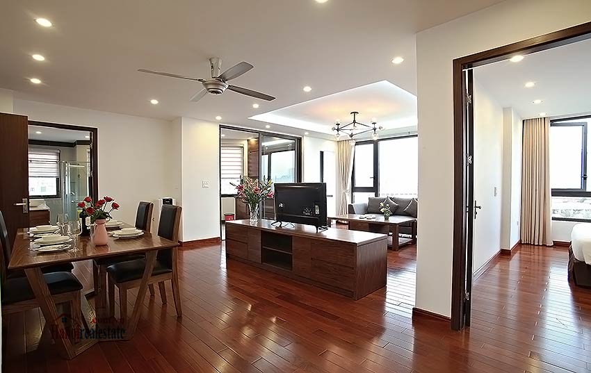 Luxurious 03br apartment in Cau Giay, close to Somerset Hoa Binh 2
