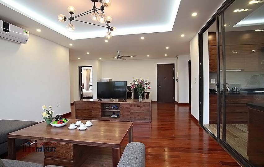 Luxurious 03br apartment in Cau Giay, close to Somerset Hoa Binh 4