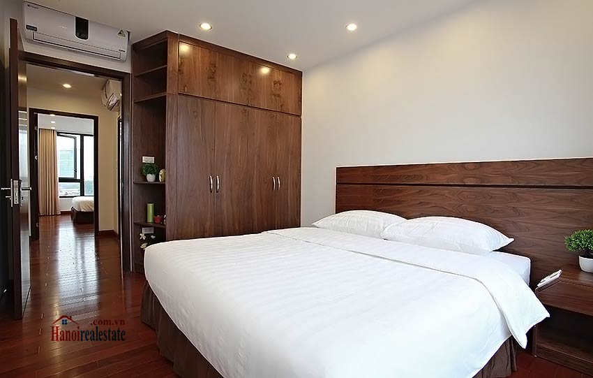 Luxurious 03br apartment in Cau Giay, close to Somerset Hoa Binh 8
