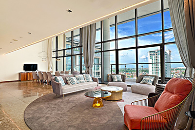 Luxury 3-Bedroom Apartment for Rent in Tay Ho, 475m² West Lake View, Gym and Pool