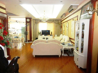 Căn hộ sang trọng, 3 phòng ngủ cho thuê trên phố Hoàng Minh Giám, Cầu Giấy, Hà Nội