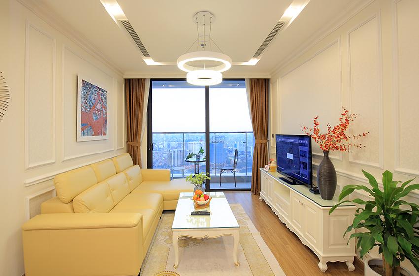 Metropolis: Glamorous 03BRs apartment with pricey view of City