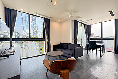 Modern 01 bedroom apartment for rent on Xuan Dieu street, few steps to Westlake