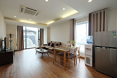 Modern 1-bedroom apartment to rent on Trieu Viet Vuong, near Vincom Center