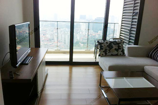 Căn hộ có 2 phòng ngủ hiện đại, được trang trí và thiết kế đẹp mắt cho thuê tại Indochina Plaza Hà Nội