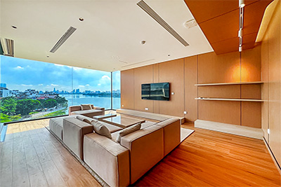 Căn Hộ 2 Phòng Ngủ 120m² Hiện Đại tại Xuân Diệu - View Hồ Tây, Nội Thất Cao Cấp