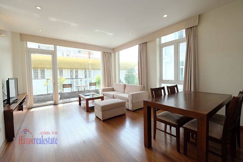 Modern 2-bedroom apartment to rent in the heart of Hoan Kiem 2