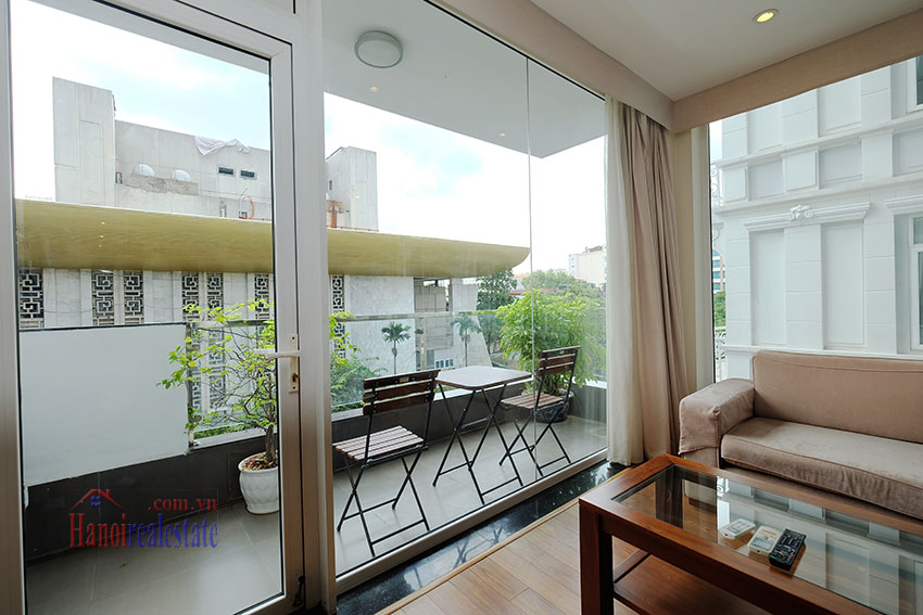 Modern 2-bedroom apartment to rent in the heart of Hoan Kiem 3