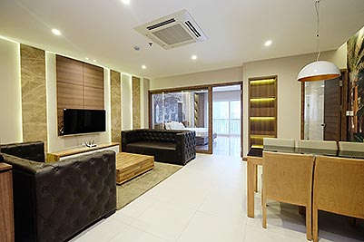Modern 2-bedroom apartment to rent on Yet Kieu, Hoan Kiem