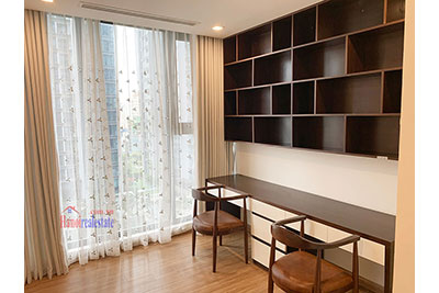 Modern, city view 04 bedroom apartment in M1 Tower, Vinhomes Metropolis 