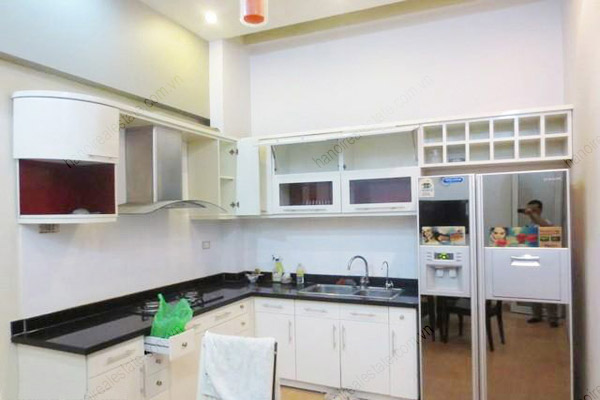 Modern, spacious bedroom house for rent in Ba Đinh district 5