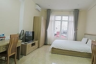 Modern studio in Quan Ngua, Ba Dinh, fully furnished