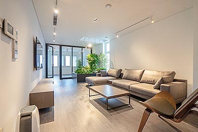 Cho thuê căn hộ 4 phòng ngủ, cao cấp, hiện đại, rộng 200m2, tại quận Tây Hồ, Hà Nội