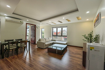 Cho thuê căn hộ 2 ngủ mới hoàn thiện xong Tô Ngọc Vân, Tây Hồ