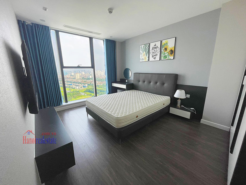 Nice duplex apartment with 5 bedrooms in Sunshine City Complex, Hanoi 11
