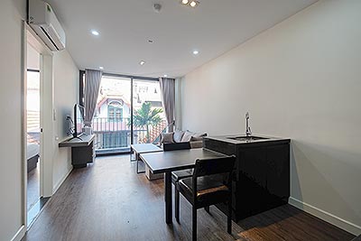Cho thuê căn hộ dịch vụ một phòng ngủ, 60m2, hiện đại, giá rẻ, tại đường Tô Ngọc Vân, Hà Nội 