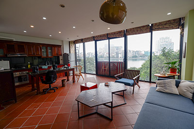 Nice Westlake view apartment in Tu Hoa, Tay Ho district for rent