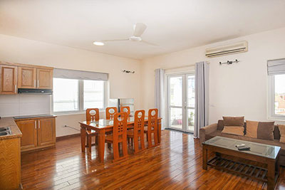 One bedroom apartment with 2 balconies for rent in Tay Ho