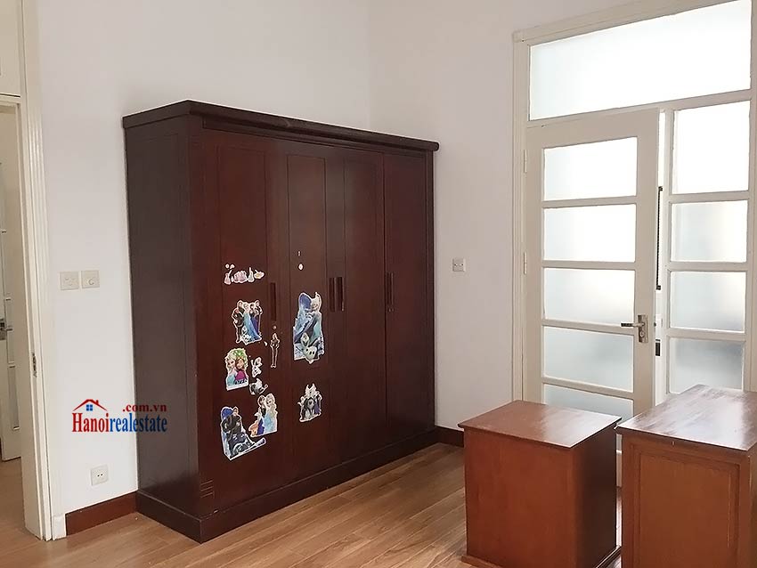 Partly furnished house for rent in Hai Ba Trung, 03BRs and big terrace 14