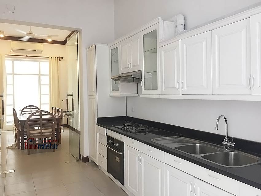 Partly furnished house for rent in Hai Ba Trung, 03BRs and big terrace 6