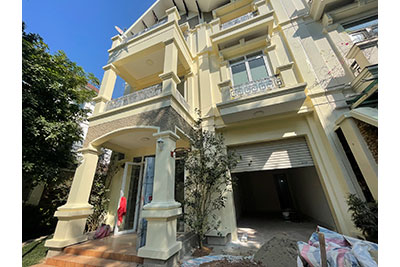 Peaceful 5-bedroom house with nice view in T block Ciputra with garden