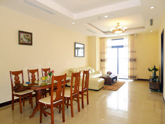 Royal City, Spacious 2 bedroom Apartment for rentals overlooking Hanoi City