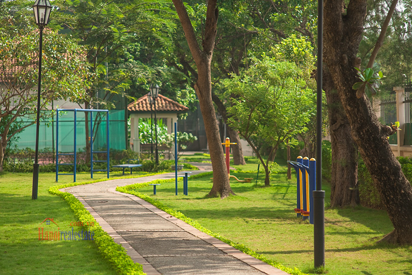 Diamond Westlake Suites (Sedona Suites Hanoi) 11