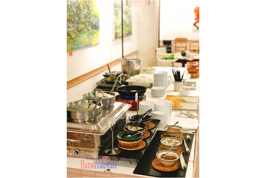 Diamond Westlake Suites (Sedona Suites Hanoi) 4