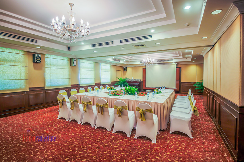 Diamond Westlake Suites (Sedona Suites Hanoi) 8